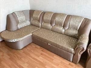 Перетяжка углового дивана